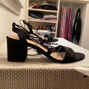 Black lace up block sandal with low heel- size 6.5